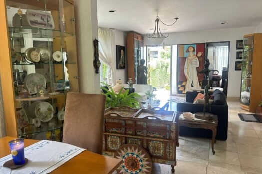 Inicio Casa en Venta con Alberca en Lomas de Cuernavaca, Temixco, Morelos