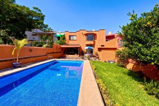Inicio Casa en Venta en Cuernavaca, Morelos, Fraccionamiento Bello Horizonte