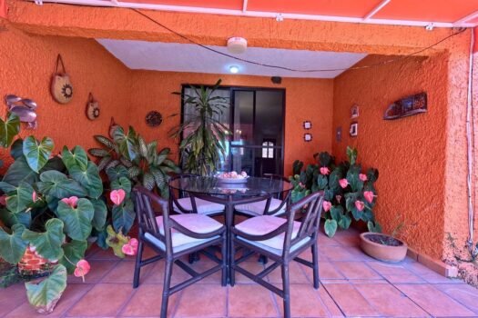 Inicio Casa en Venta en Cuernavaca, Morelos, Fraccionamiento Bello Horizonte